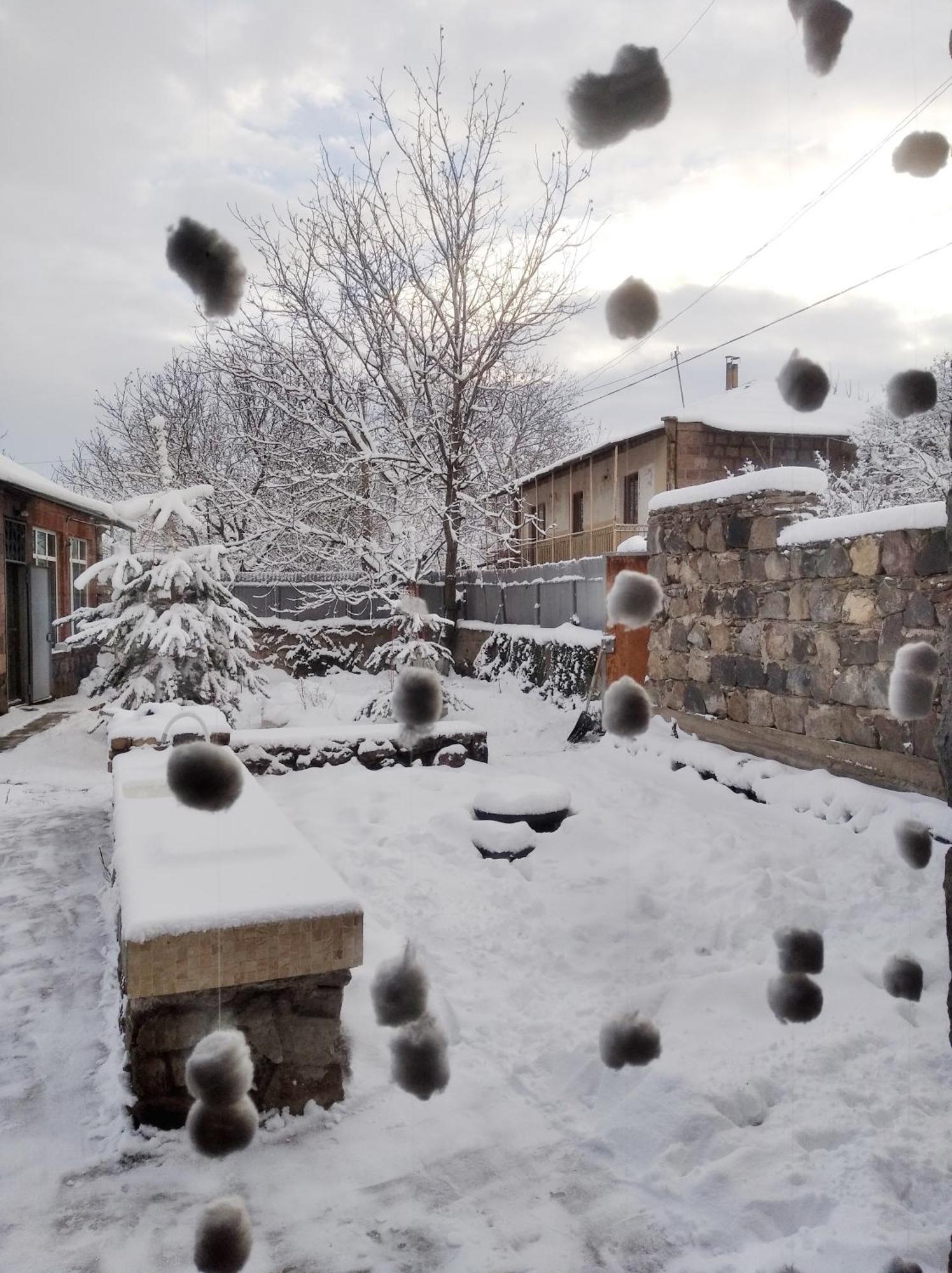 Zove Rural Cottage With Garden Views K'arashamb Exteriör bild